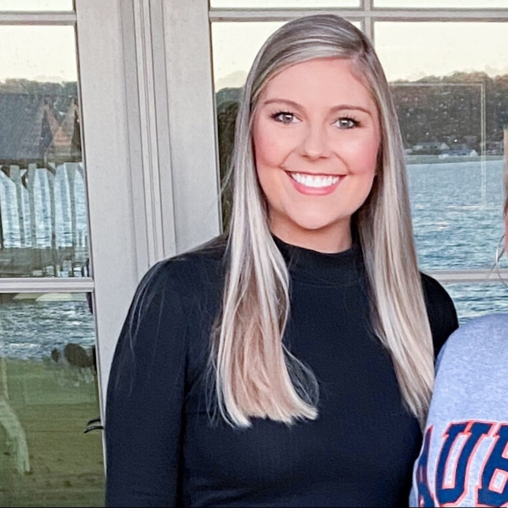 Meet your Posher, Emma